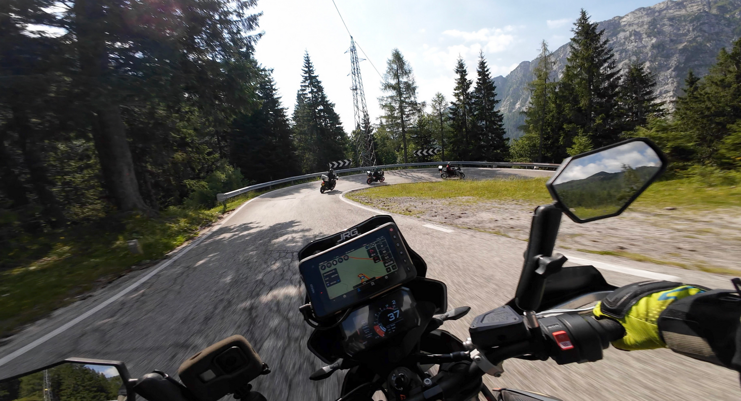 Rugged Technology for the Road: How the Hugerock X70 Tablet Enhances Motorcycle Adventures