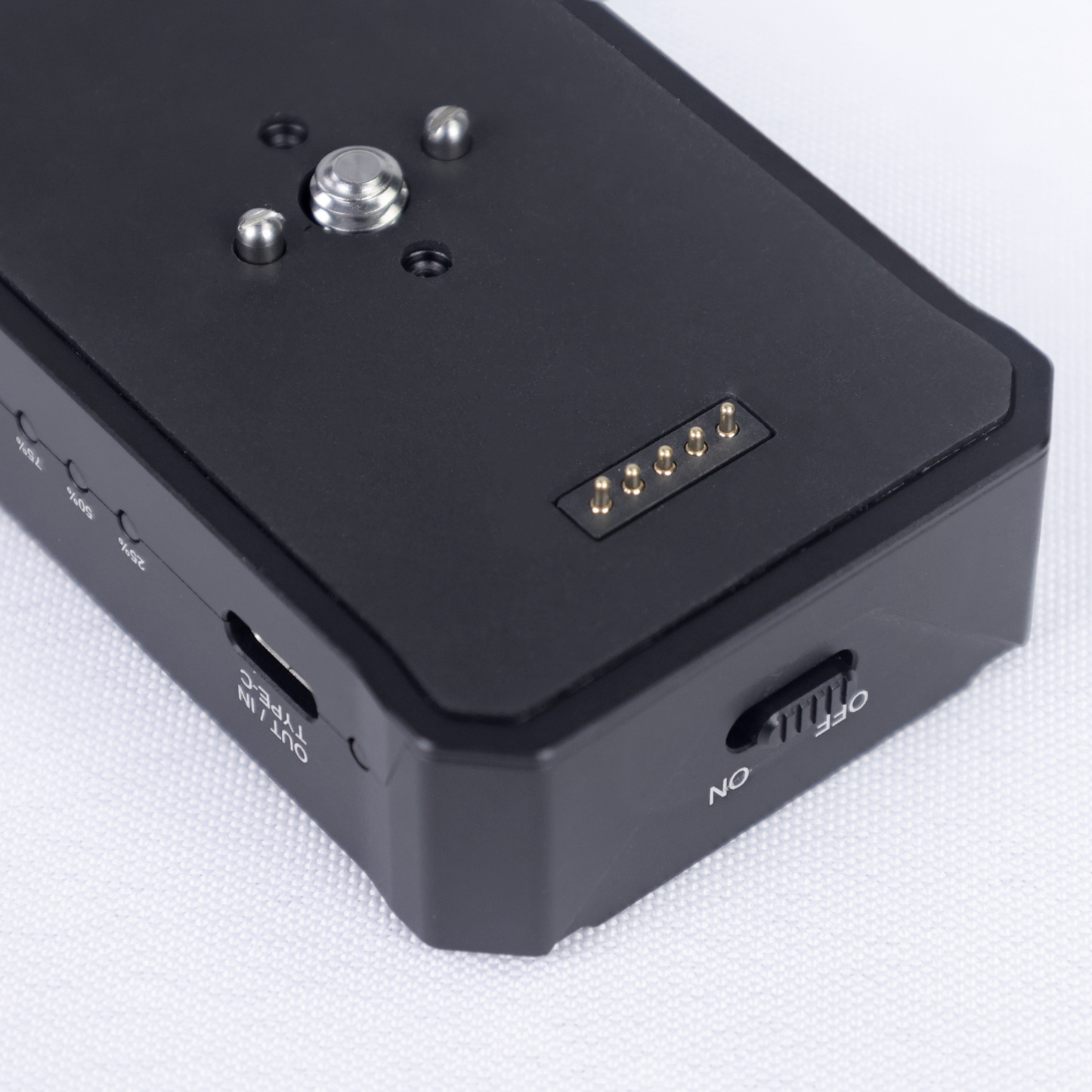 Hugerock PD70 NPF Charging Dock for camera Charging accessories Easy Installation (No Battery)