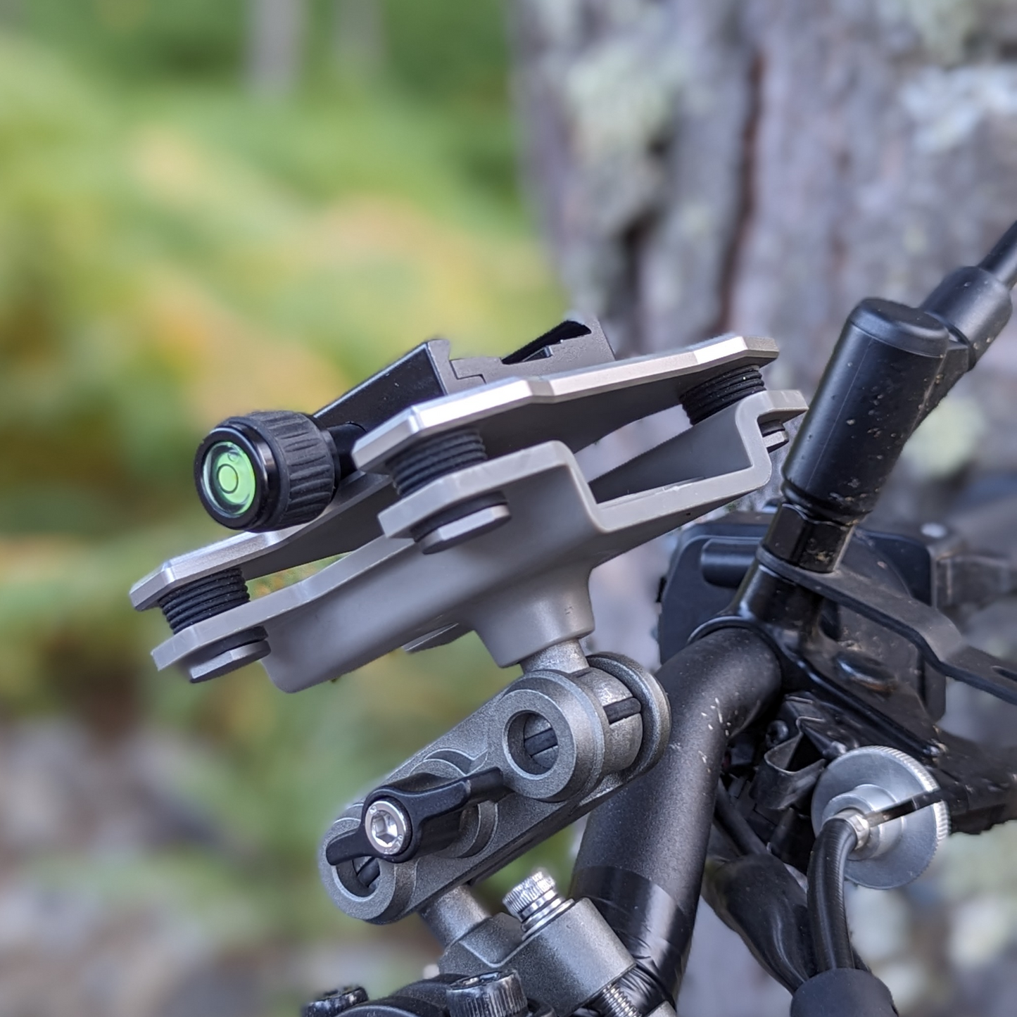 Hugerock-Soporte de Motor X7 para motocicleta, bicicleta, vehículo, tableta, accesorios de visualización, multiángulo, ajustable, fácil instalación