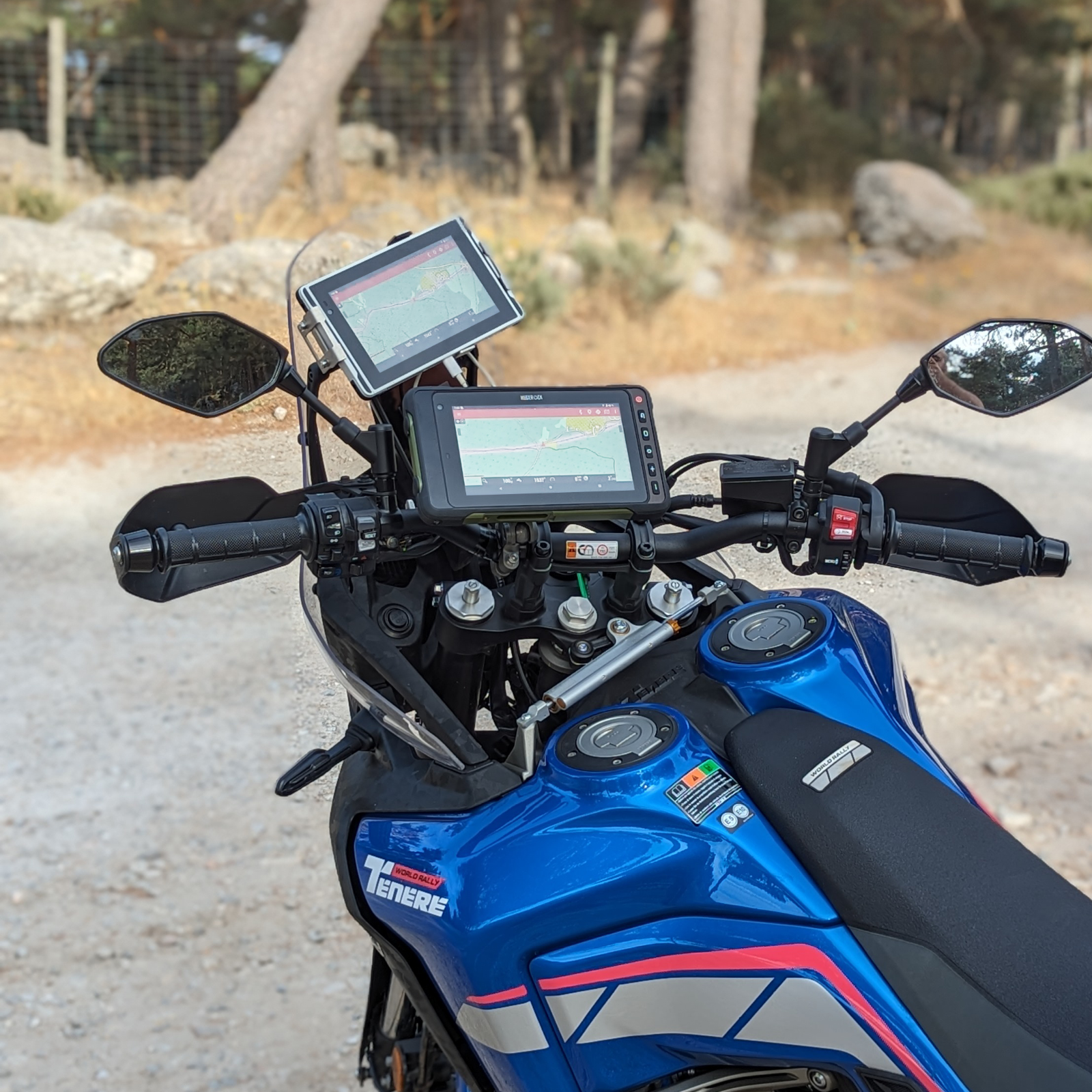 Hugerock X70 Motor Mount Bracket for Motorcycle Bike Vehicle Tablet Display Accessories Multi-angle Adjustable Easy Installation